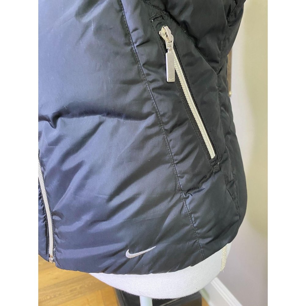Nike Reversible Down Filled Puffer Vest M - Picture 7 of 9